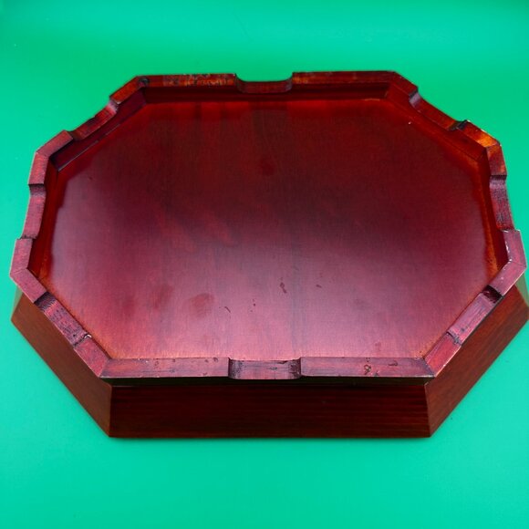 VINTAGE CHINESE RED LACQUER WOODEN TRAY WITH ROSE DESIGN - Picture 4 of 8